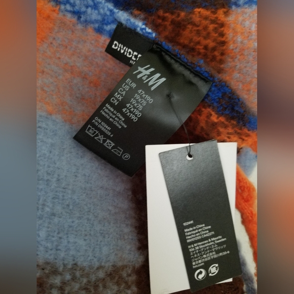 NWT H&M Oversize Blanket Scarf - Picture 2 of 5